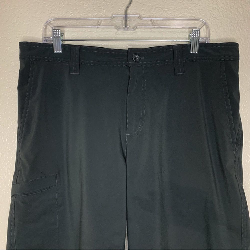 Columbia Regular Fit City Gray Men’s Hiking Shorts, Size 36 - Picture 3 of 13